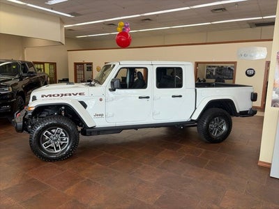 2026 Jeep Gladiator GLADIATOR MOJAVE X 4X4