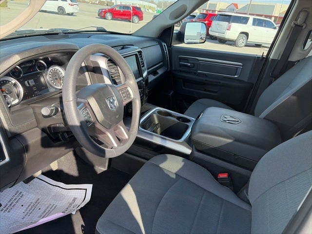 2023 RAM 1500 Classic SLT Crew Cab 4x2 5'7' Box