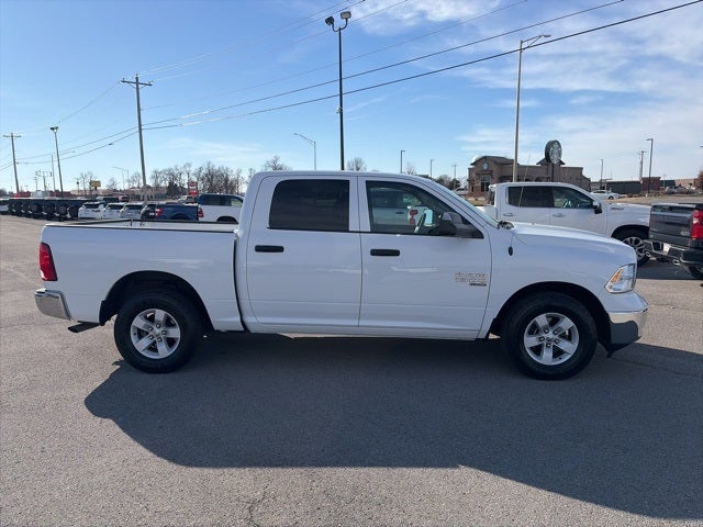2023 RAM 1500 Classic SLT Crew Cab 4x2 5'7' Box