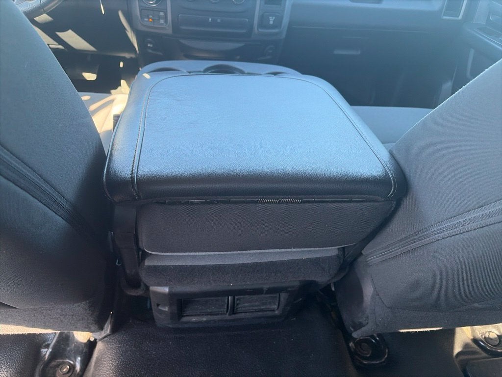 2021 RAM 1500 Classic SSV Crew Cab 4x4 5'7' Box