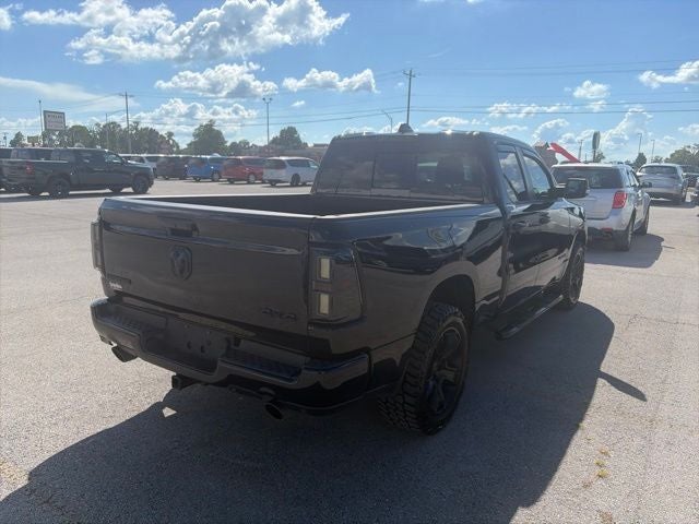 2021 RAM 1500 Big Horn Quad Cab 4x4 6'4' Box