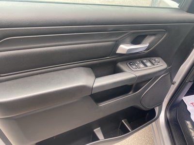 2024 RAM Ram 1500 RAM 1500 TRADESMAN QUAD CAB 4X4 6'4' BOX