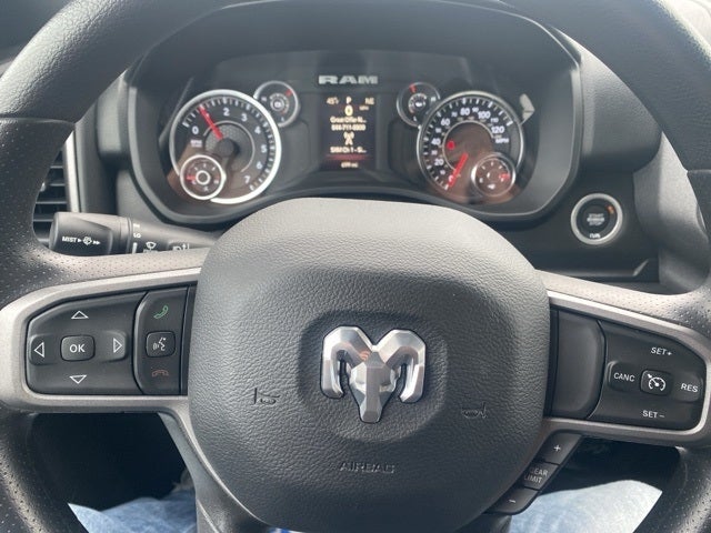 2024 RAM Ram 1500 RAM 1500 TRADESMAN QUAD CAB 4X4 6'4' BOX