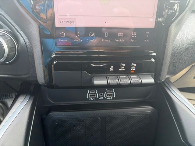 2025 RAM 1500 Big Horn Crew Cab 4x4 5'7' Box