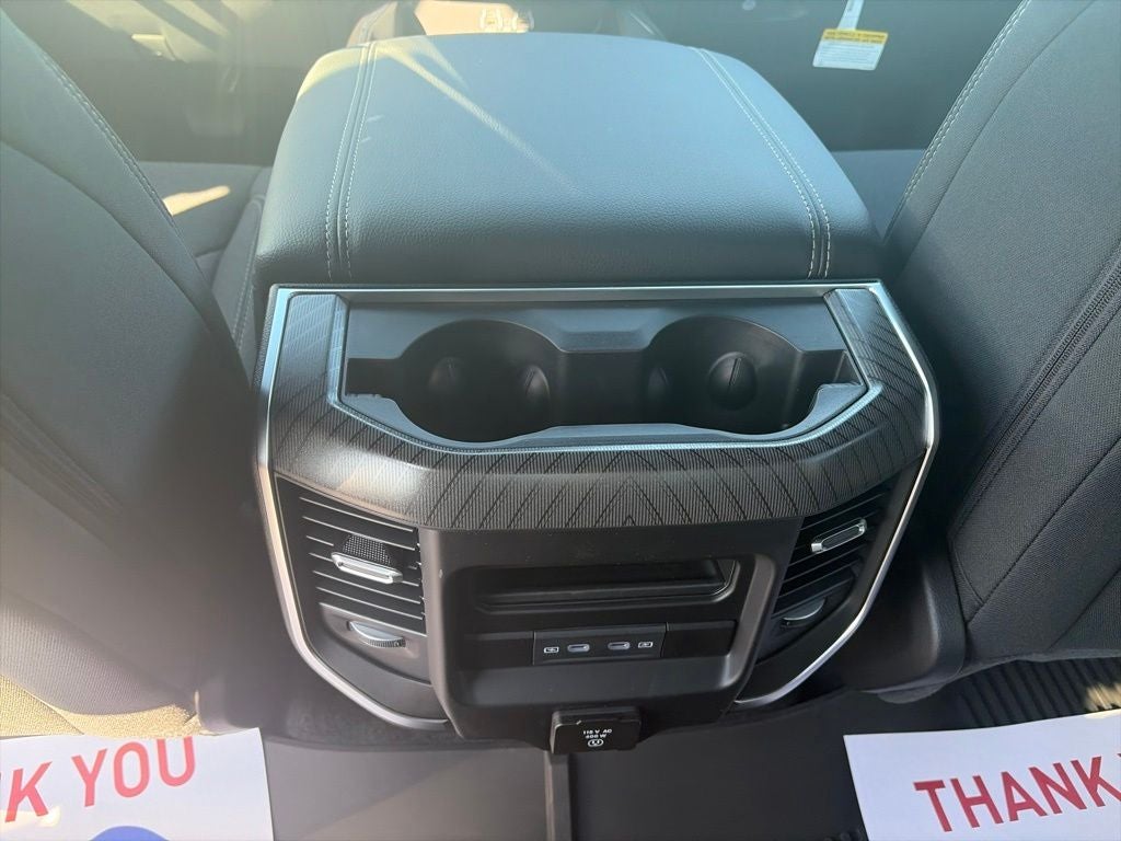 2027 RAM Ram 1500 RAM 1500 BIG HORN CREW CAB 4X4 5'7' BOX