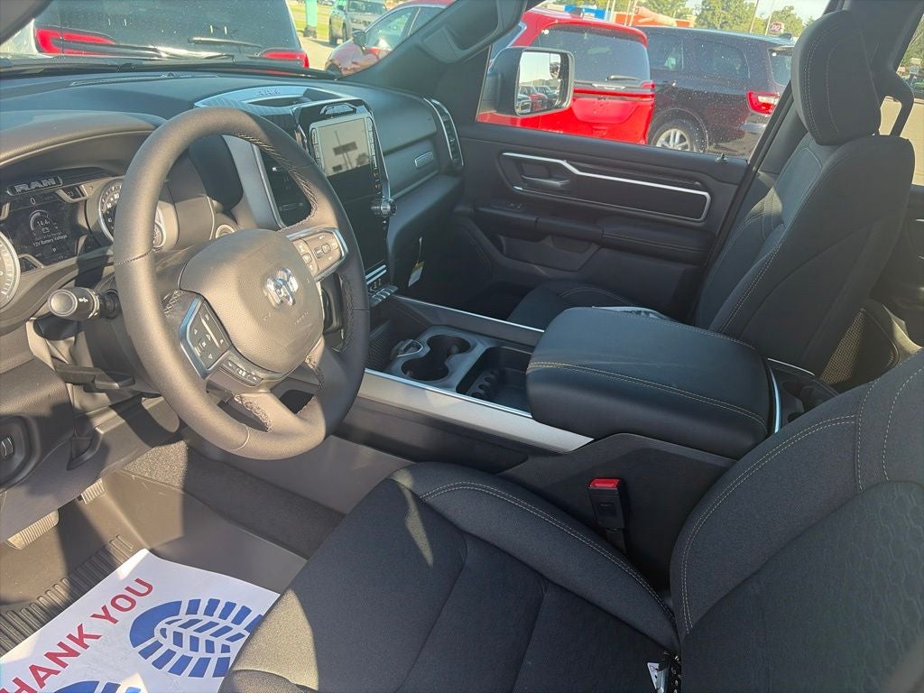2027 RAM Ram 1500 RAM 1500 BIG HORN CREW CAB 4X4 5'7' BOX