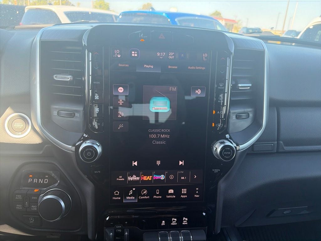2027 RAM Ram 1500 RAM 1500 BIG HORN CREW CAB 4X4 5'7' BOX