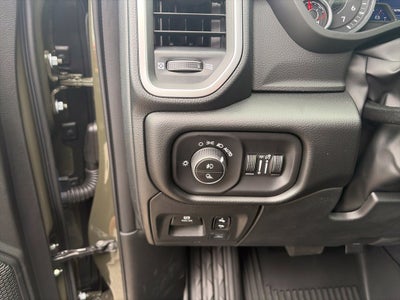 2027 RAM Ram 1500 RAM 1500 BIG HORN CREW CAB 4X4 5'7' BOX