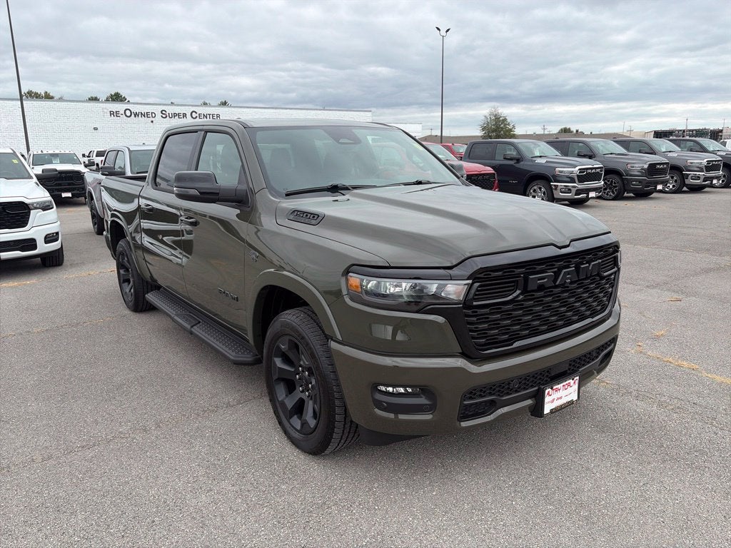 2027 RAM Ram 1500 RAM 1500 BIG HORN CREW CAB 4X4 5'7' BOX