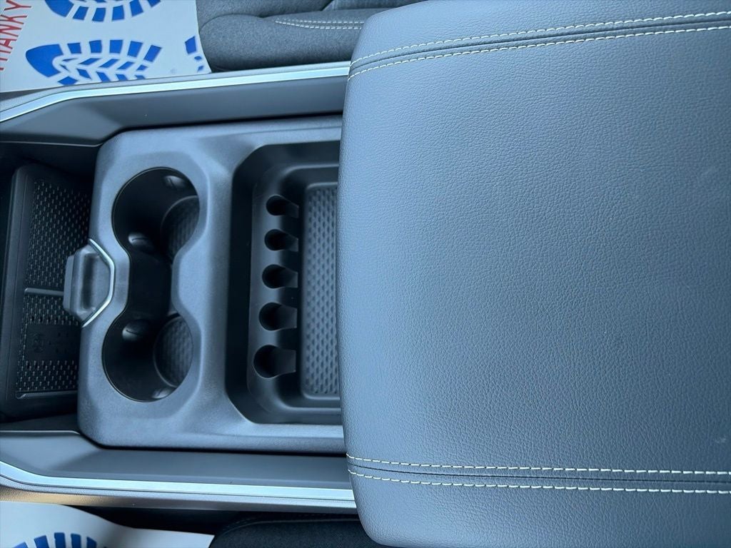 2027 RAM Ram 1500 RAM 1500 BIG HORN CREW CAB 4X4 5'7' BOX