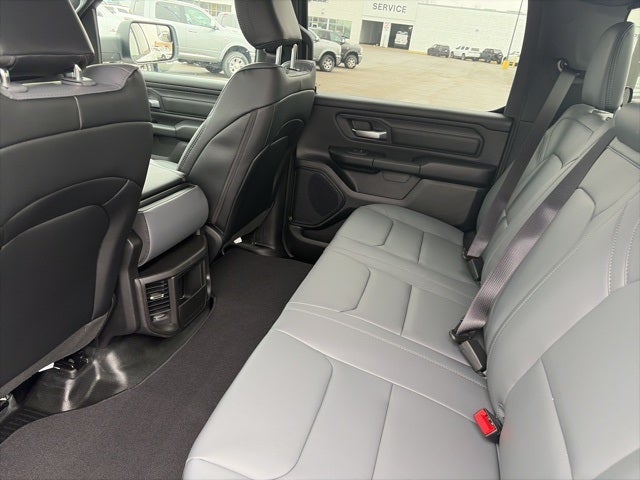 2026 RAM Ram 1500 RAM 1500 TRADESMAN CREW CAB 4X4 5'7' BOX