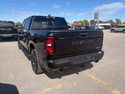 2027 RAM Ram 1500 RAM 1500 EXPRESS CREW CAB 4X4 5'7' BOX