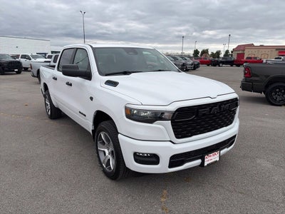 2027 RAM Ram 1500 RAM 1500 EXPRESS CREW CAB 4X4 5'7' BOX