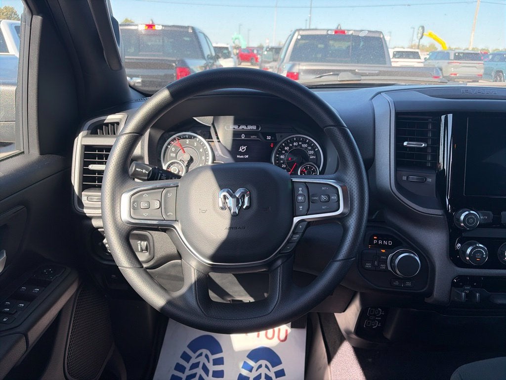 2027 RAM Ram 1500 RAM 1500 WARLOCK CREW CAB 4X4 5'7' BOX