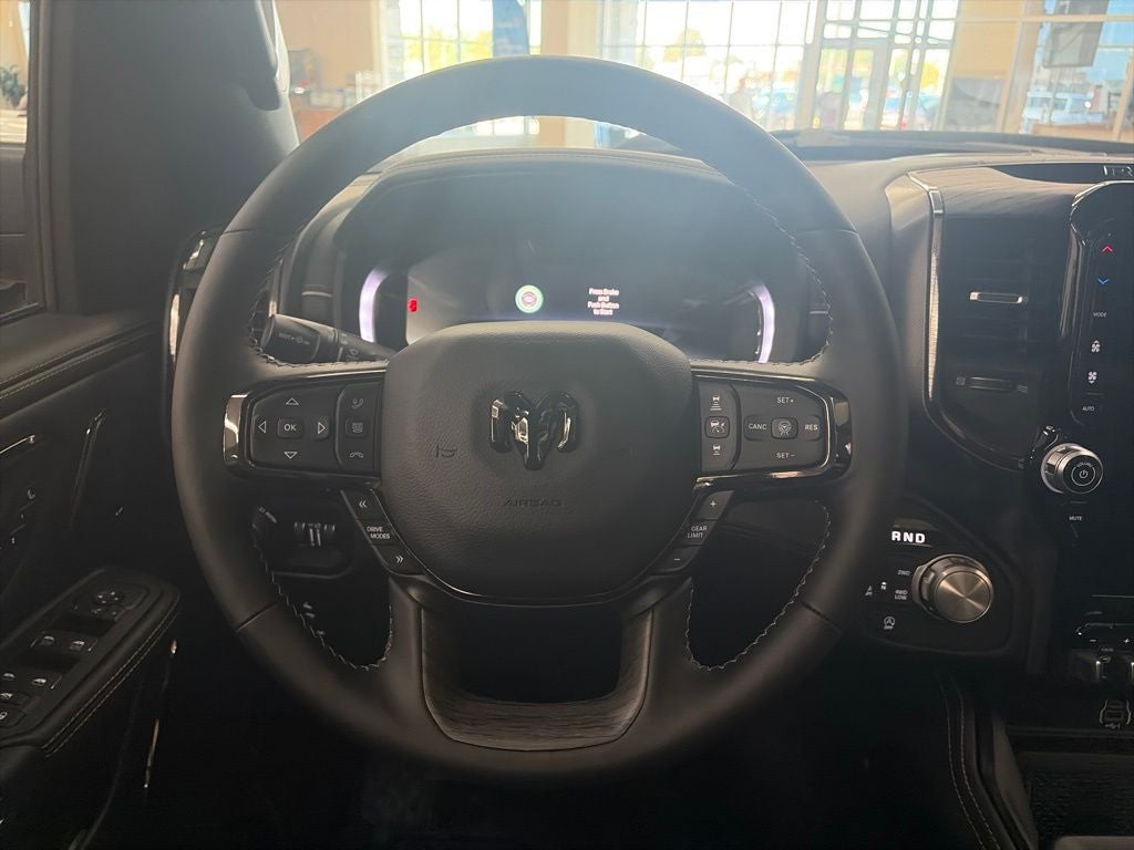 2027 RAM Ram 1500 RAM 1500 LIMITED CREW CAB 4X4 5'7' BOX