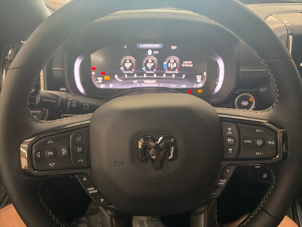 2027 RAM Ram 1500 RAM 1500 LIMITED CREW CAB 4X4 5'7' BOX