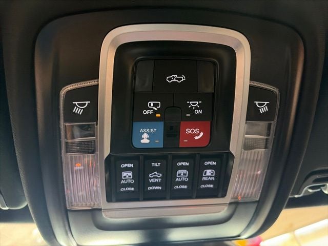 2026 RAM 1500 RAM 1500 LIMITED CREW CAB 4X4 5'7' BOX