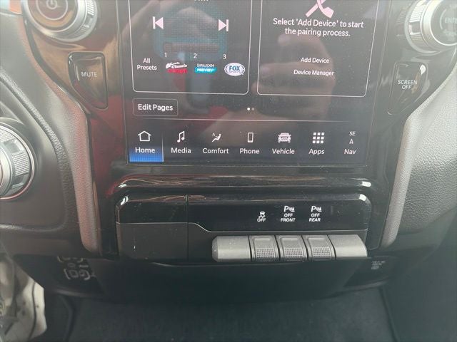 2025 RAM 1500 Laramie Crew Cab 4x4 5'7' Box