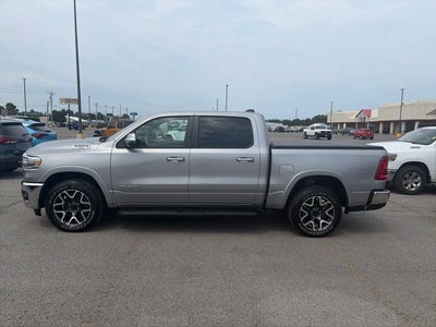 2025 RAM 1500 Laramie Crew Cab 4x4 5'7' Box