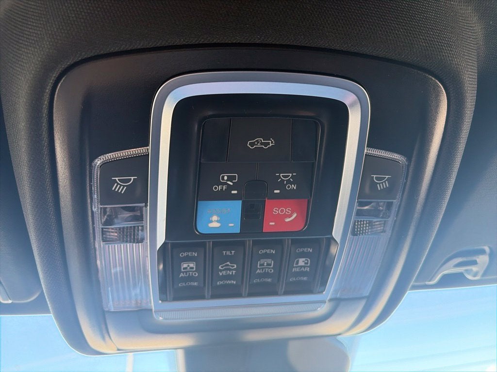 2027 RAM Ram 1500 RAM 1500 LARAMIE CREW CAB 4X4 5'7' BOX