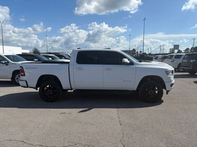 2023 RAM 1500 Laramie Crew Cab 4x4 5'7' Box