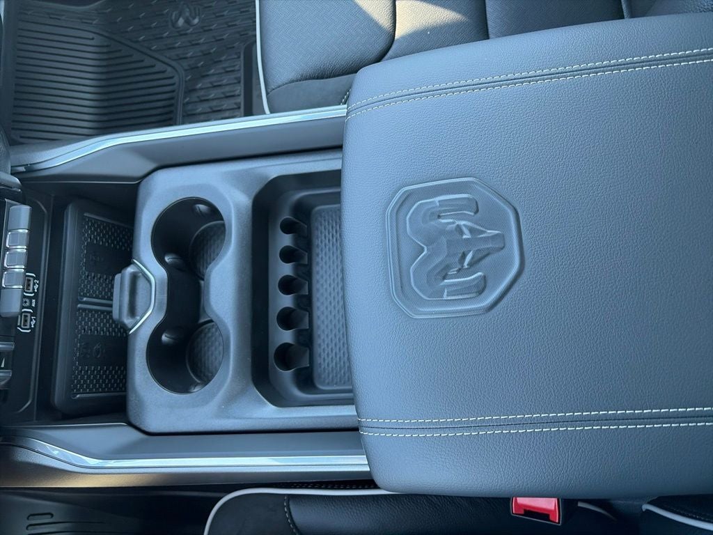 2027 RAM Ram 1500 RAM 1500 LARAMIE CREW CAB 4X4 5'7' BOX