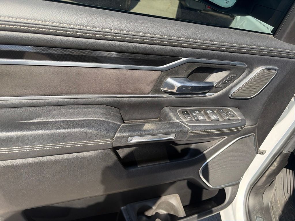 2022 RAM 1500 Laramie Crew Cab 4x4 5'7' Box