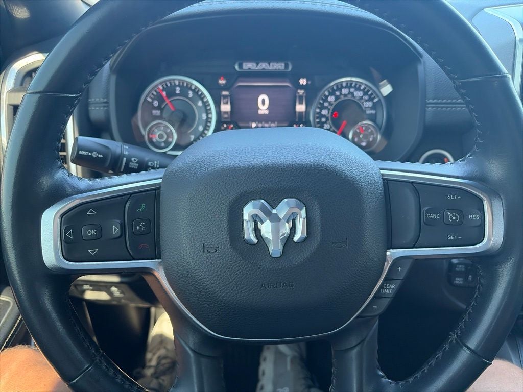 2022 RAM 1500 Laramie Crew Cab 4x4 5'7' Box