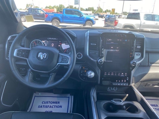 2023 RAM 1500 Laramie Crew Cab 4x4 5'7' Box