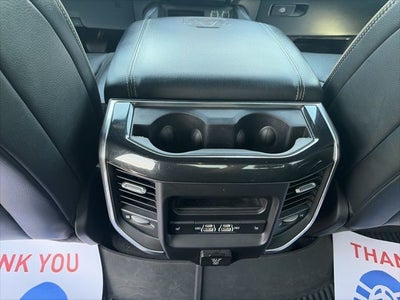 2022 RAM 1500 Laramie Crew Cab 4x4 5'7' Box