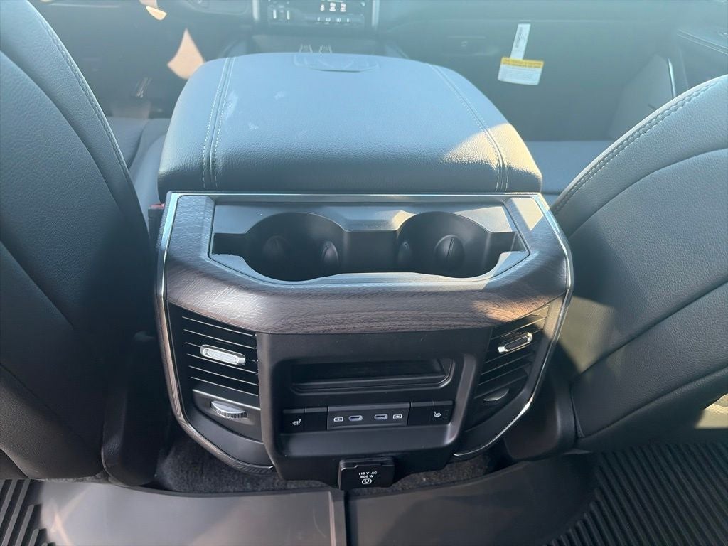 2027 RAM Ram 1500 RAM 1500 LARAMIE CREW CAB 4X4 5'7' BOX