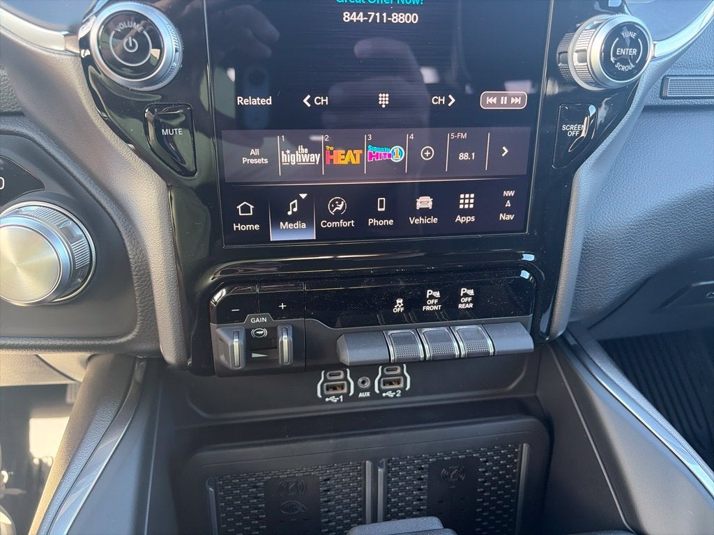 2027 RAM Ram 1500 RAM 1500 LARAMIE CREW CAB 4X4 5'7' BOX