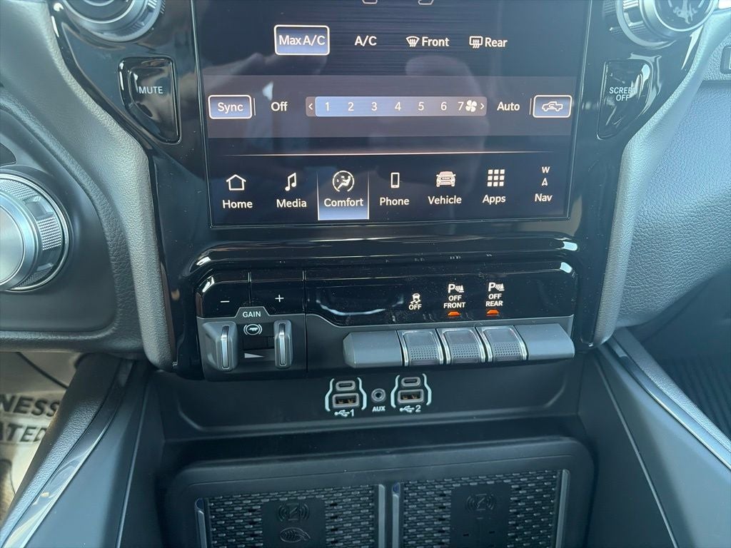 2027 RAM Ram 1500 RAM 1500 LARAMIE CREW CAB 4X4 5'7' BOX