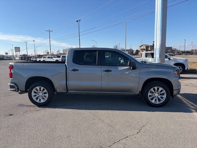 2025 Chevrolet Silverado 1500 4WD Crew Cab Short Bed Custom