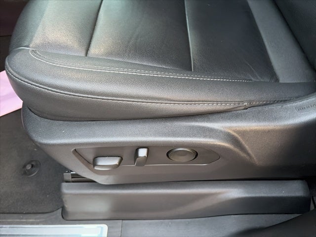 2023 Chevrolet Silverado 1500 4WD Crew Cab Short Bed RST