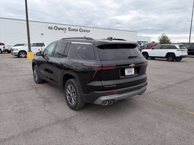 2026 Chevrolet Traverse FWD LT