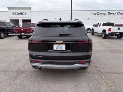 2026 Chevrolet Traverse FWD LT