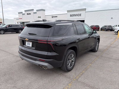 2026 Chevrolet Traverse FWD LT