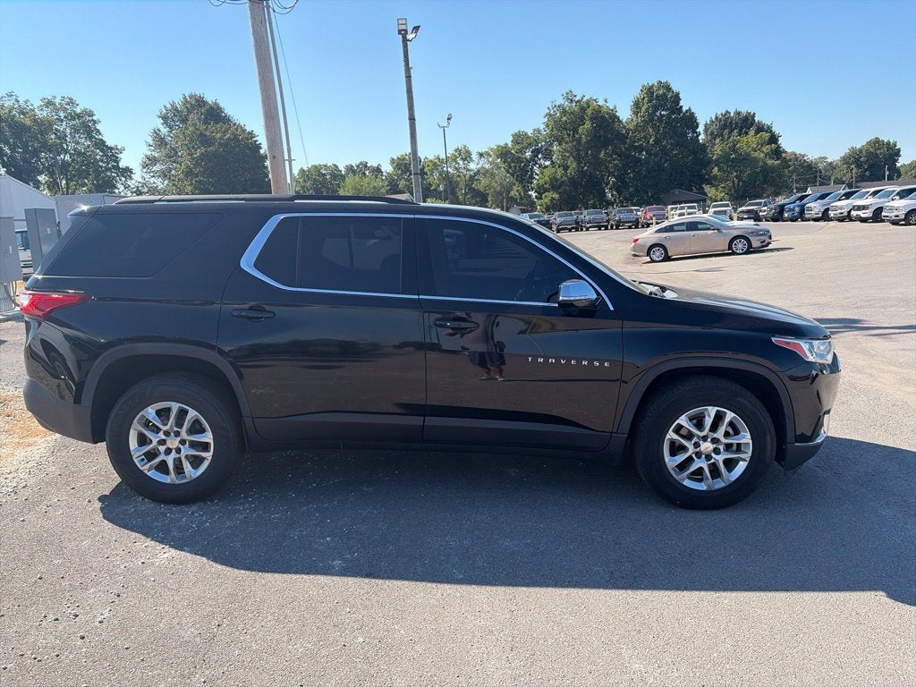 2019 Chevrolet Traverse LT Cloth w/1LT
