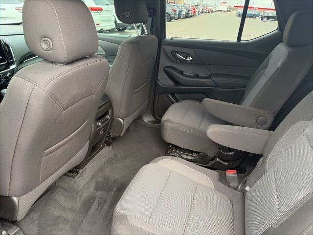 2023 Chevrolet Traverse FWD LT Cloth