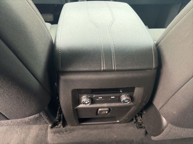 2023 Chevrolet Traverse FWD LT Cloth