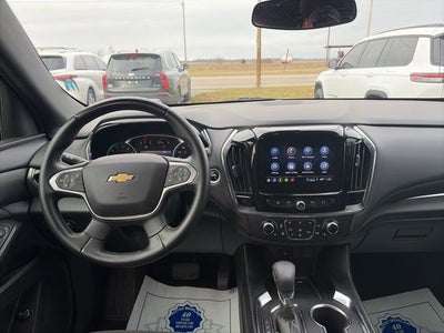 2023 Chevrolet Traverse FWD LT Cloth