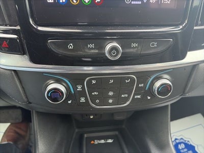 2023 Chevrolet Traverse FWD LT Cloth