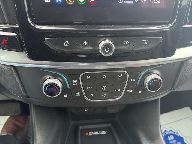 2023 Chevrolet Traverse FWD LT Cloth