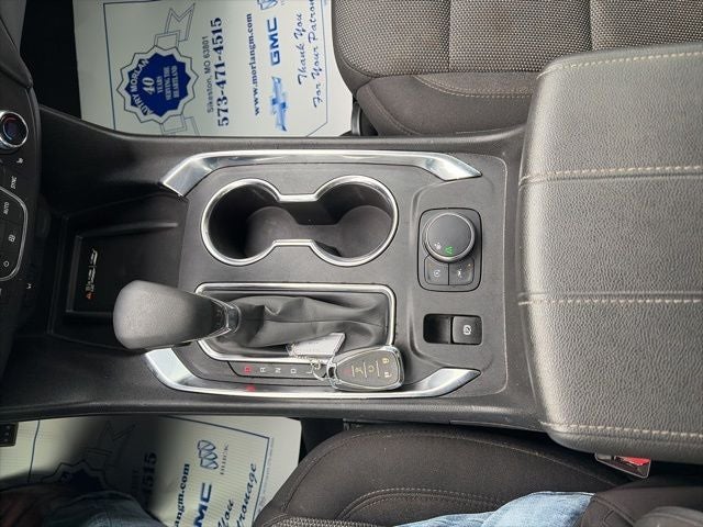 2023 Chevrolet Traverse FWD LT Cloth