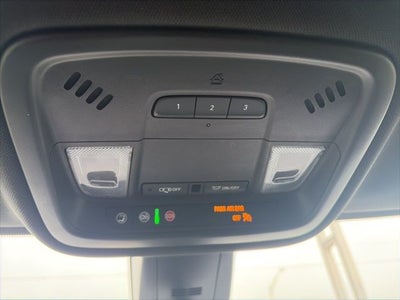 2023 Chevrolet Traverse FWD LT Cloth