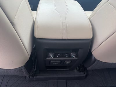 2023 Chevrolet Traverse AWD Premier