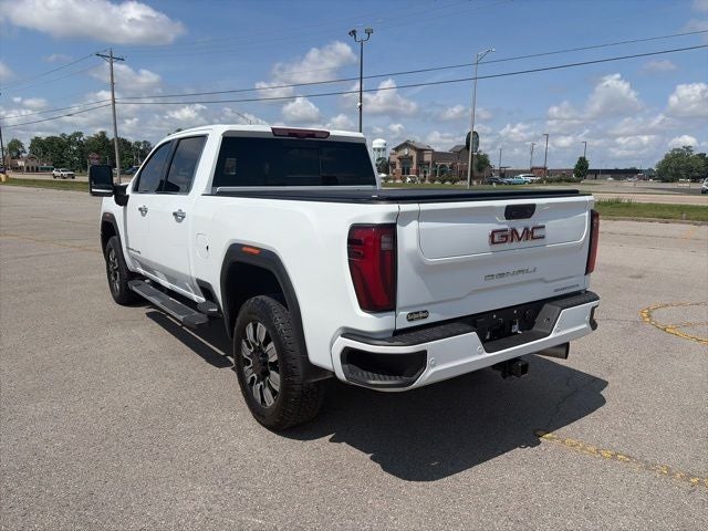 2025 GMC Sierra 2500HD 4WD Crew Cab Standard Bed Denali