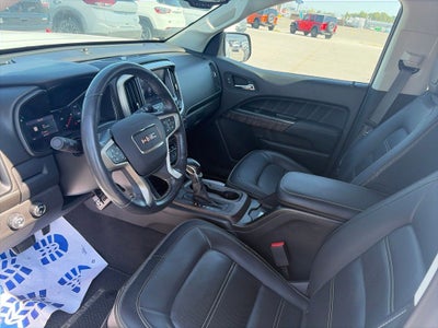 2022 GMC Canyon 4WD Crew Cab Short Box Denali