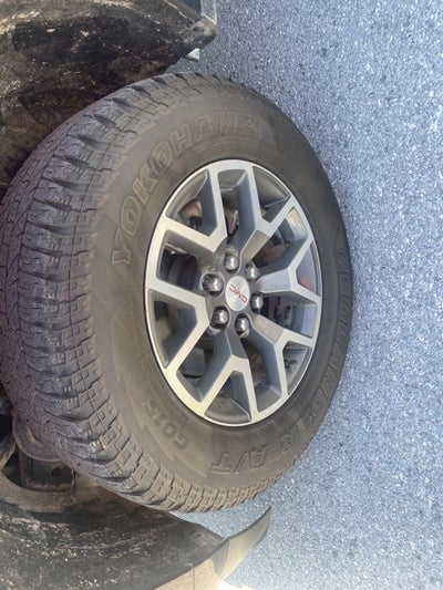 2021 GMC Canyon 4WD Crew Cab Short Box AT4 - Cloth